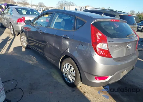 2015 Hyundai Accent Gs z USA, uszkodzony, nr VIN KMHCT5AE4FU205765